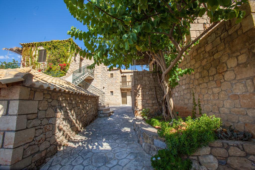 Stoúpa Kolokotronis Hotel & Spa מראה חיצוני תמונה