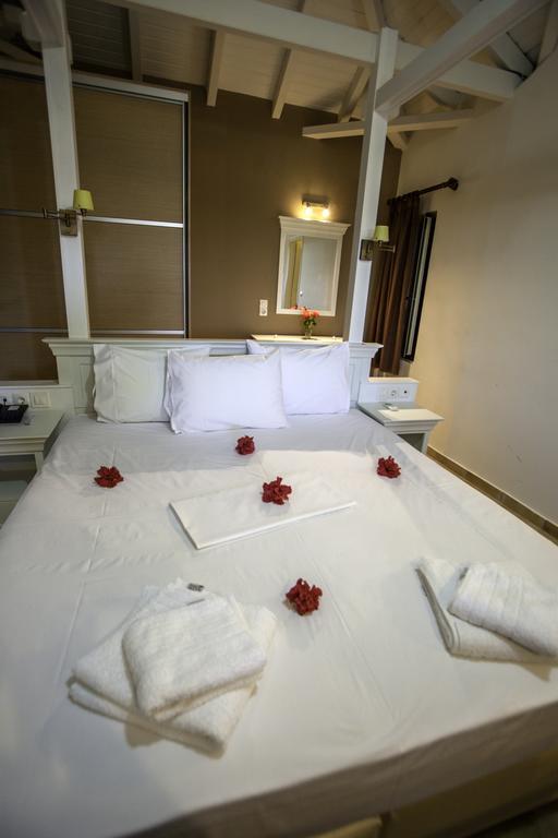 Stoúpa Kolokotronis Hotel & Spa חדר תמונה
